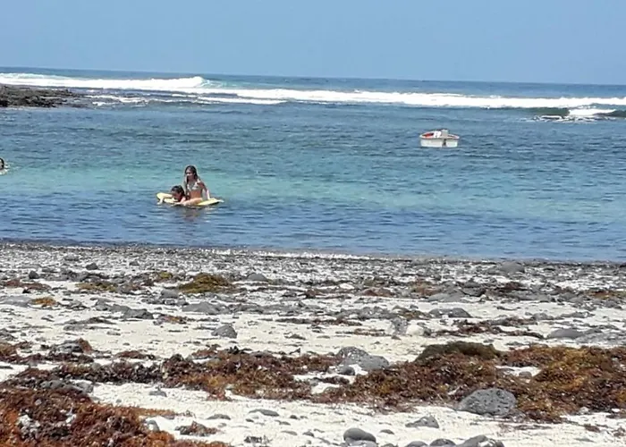 בית הארחה Lanzate! *