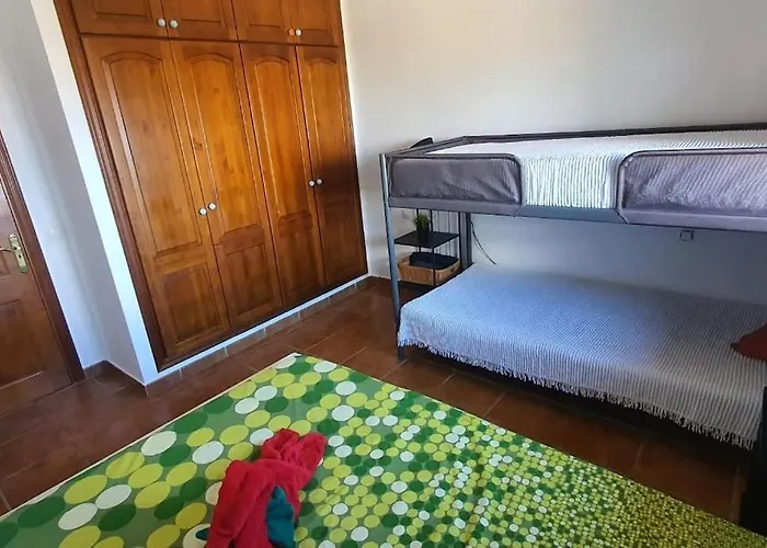 Lanzate! בית הארחה טינאחו